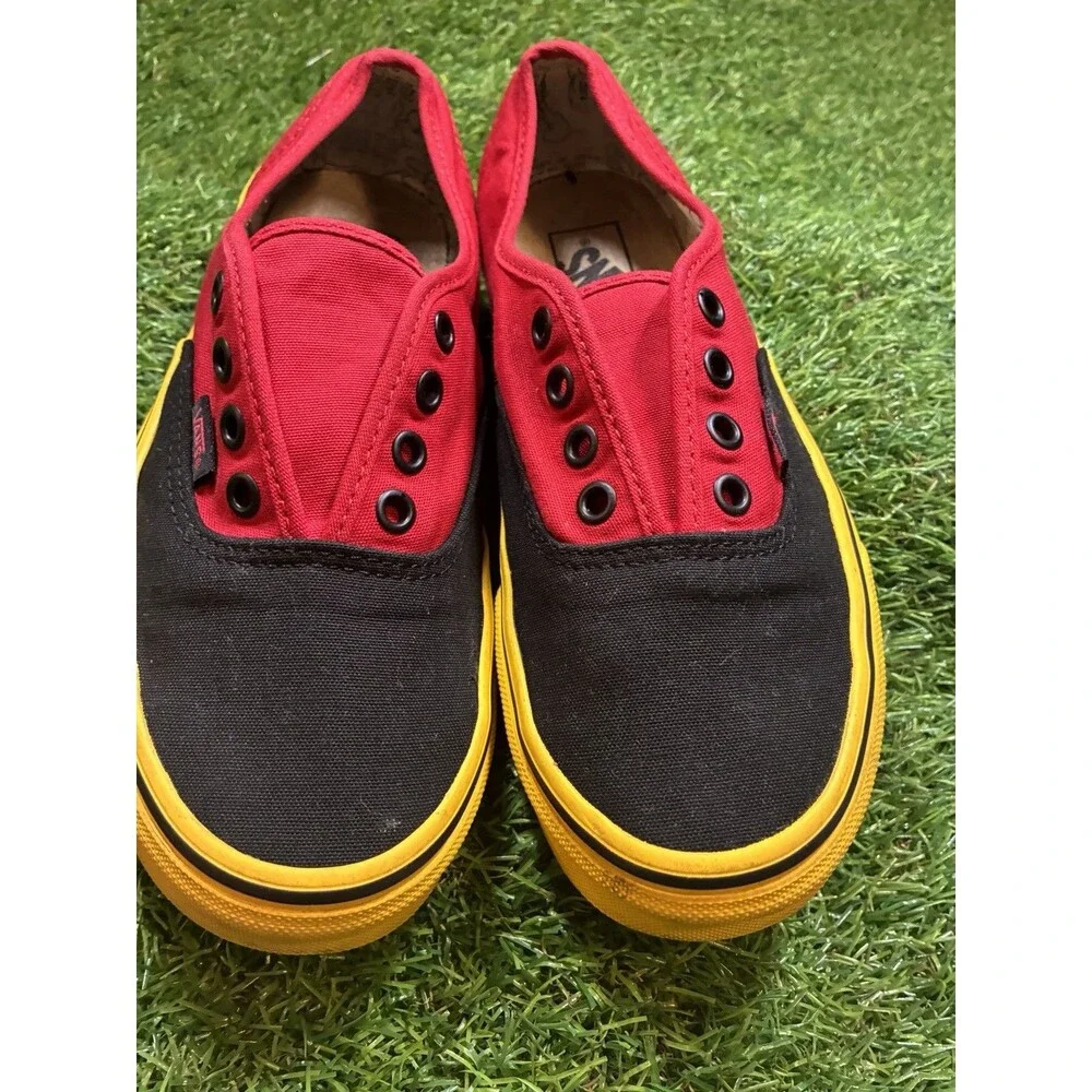 Vans x Disney Mickey Mouse 90th Anniversary Shoes Men 6 Women Black Yellow Red
